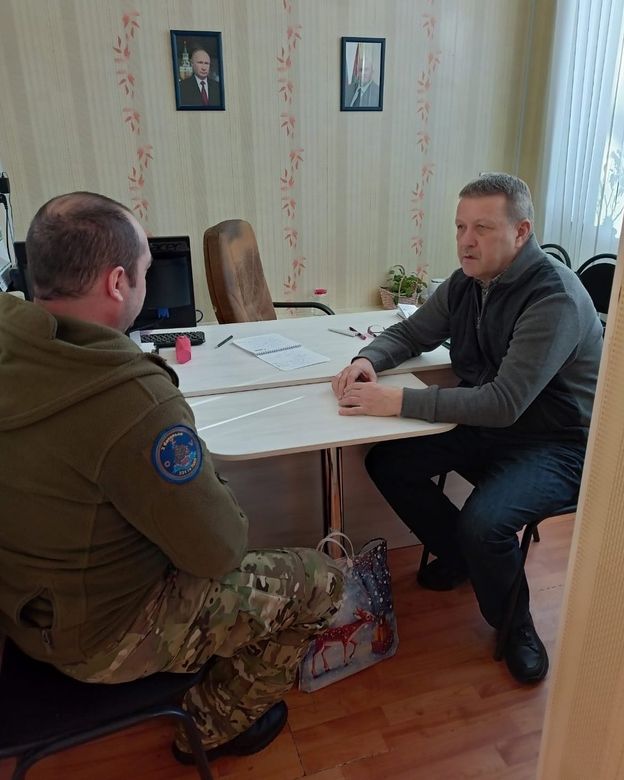 Служба по контракту