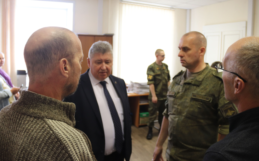 служба по контракту