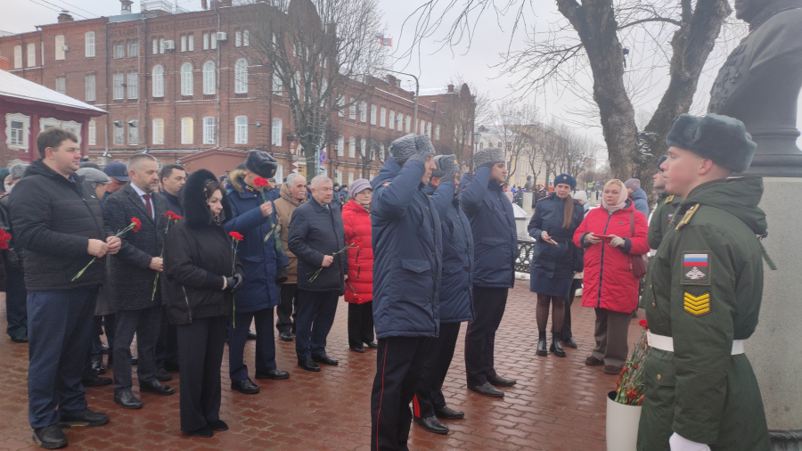 Героям Отечества